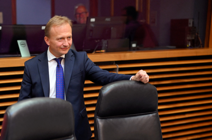 Piotr Serafin, commissaire européen au Budget - Nicolas TUCAT / AFP