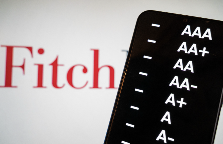 Fitch Ratings doit rendre sa décision sur la France dans la soirée. Photo by Jean-Marc Barrère / Hans Lucas / Hans Lucas via AFP