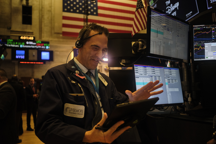  Salle des marchés à la Bourse de New York - John Taggart/REDUX-REA