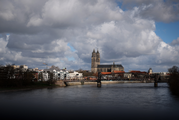 Magdeburg, en Saxe-Anhalt, accueillera la nouvelle usine de semi-conducteurs d'Intel à 17 milliards d'euros (RONNY HARTMANN/Getty Images via AFP)