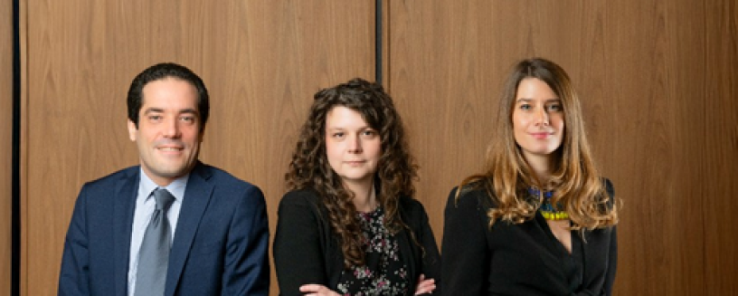 De gauche à droite : Jean-Damien Boulanger, Diane Reboursier, Laure Hosni (August Debouzy)