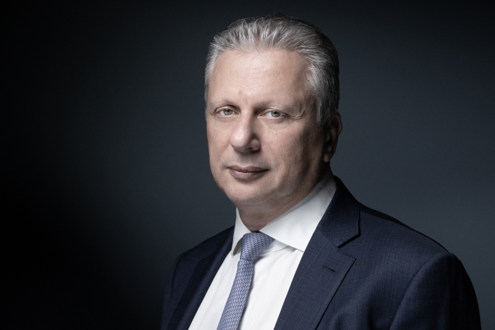 Aiman Ezzat, directeur général de Capgemini (Photo by JOEL SAGET / AFP)