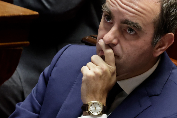 Sébastien Lecornu (Photo by STEPHANE DE SAKUTIN / AFP)