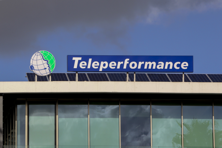 Teleperformance, le leader mondial de la gestion multicanal de l'expérience client externalisée, est dans la tourmente - Fred MARVAUX/REA