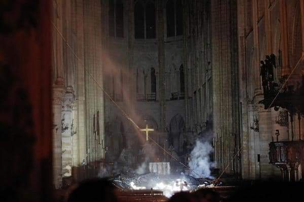 L'intérieur de Notre-Dame après l'incendie